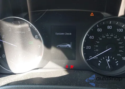 2017 Hyundai Elantra Se z USA, uszkodzony, nr VIN 5NPD84LF8HH108141